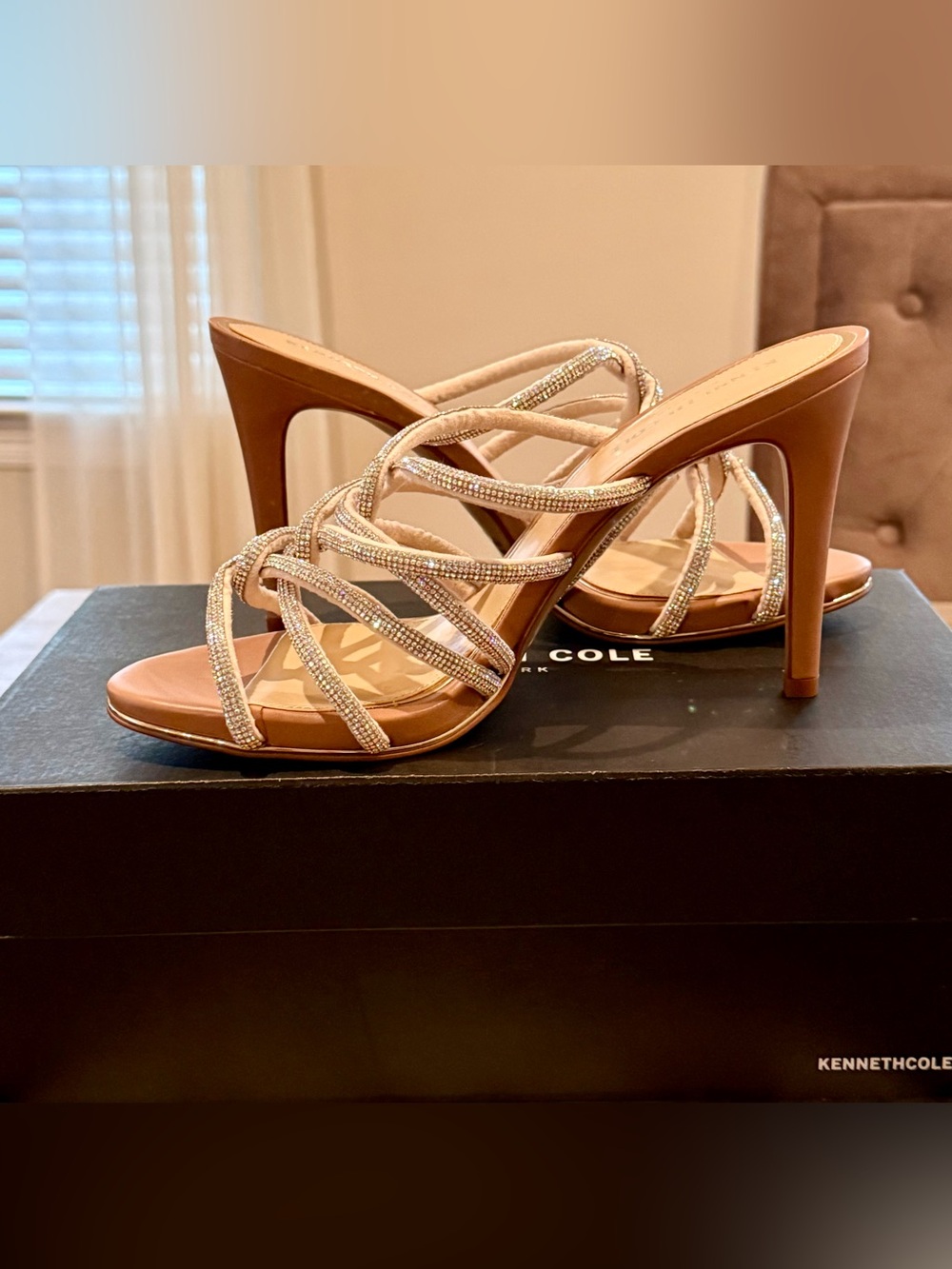 Kenneth Cole Brooke Twist Silver Crystal Stiletto Mules | Sz. 8.5 (NWB) - Picture 5 of 9